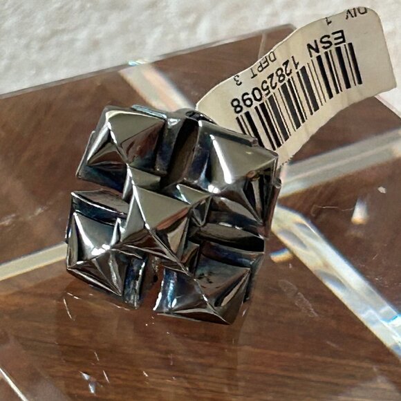 MARGO MANHATTAN "Maxine" Black Rhodium Cross Ring 6 - Picture 5 of 7